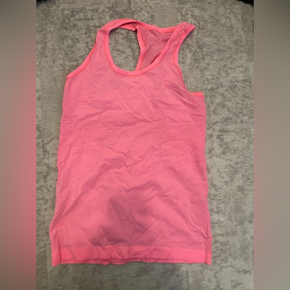 Swift Tech Tank - image 1